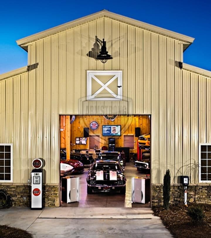 Designing Your Dream Space: Creative Uses and Construction Tips for Metal Garages